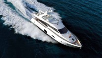 Ferretti 720 super yacht from above